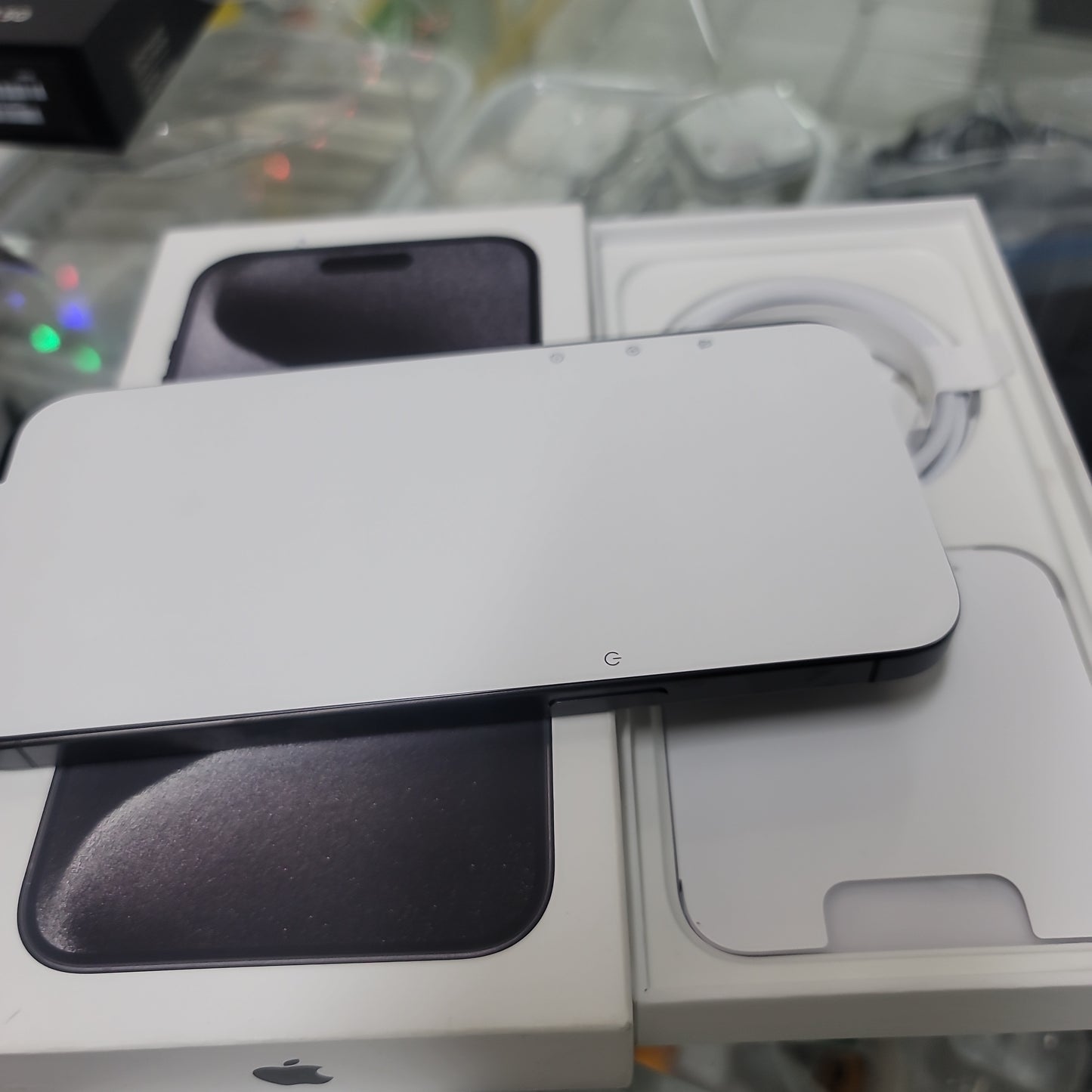 IPHONE 15 PRO MAX NEW IN BOX