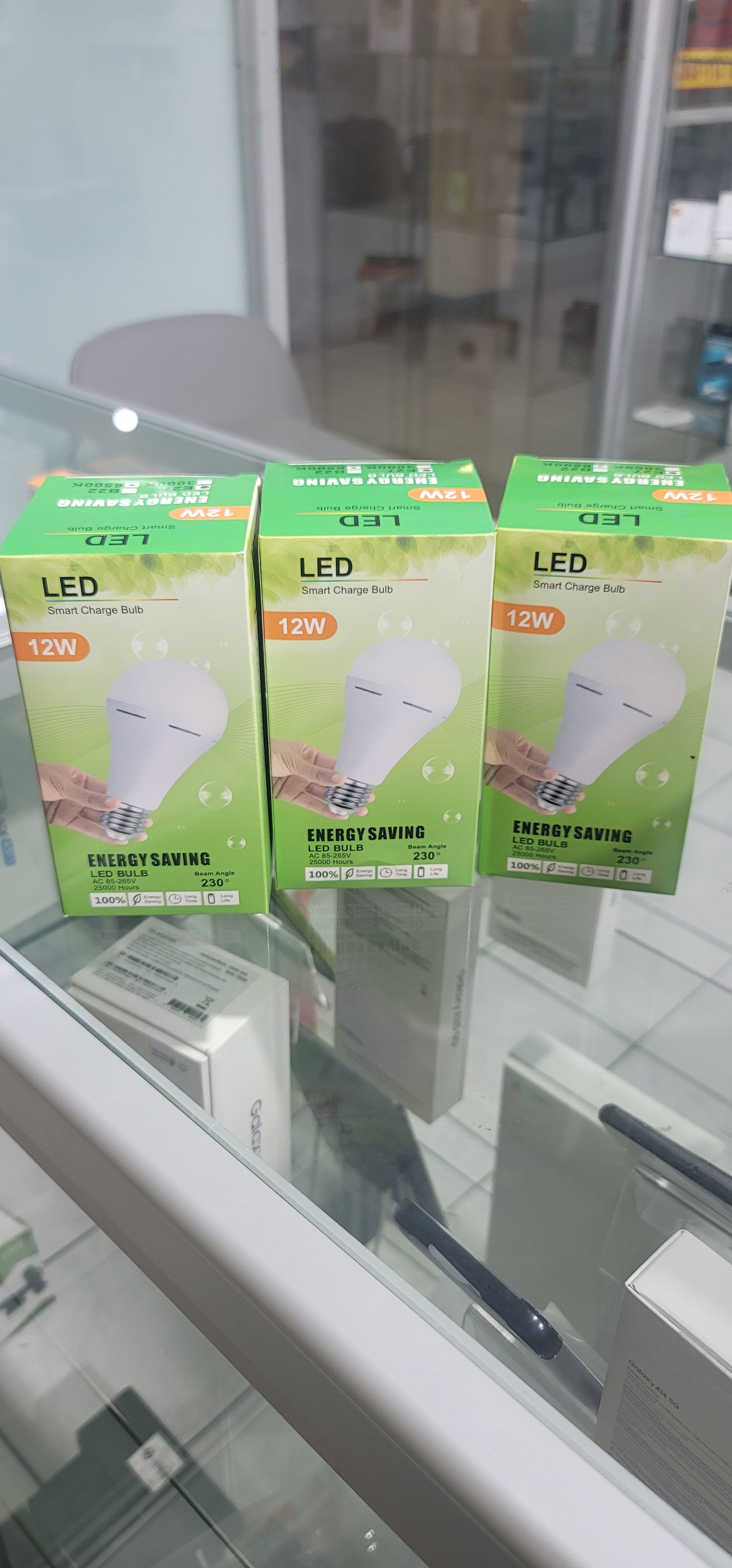 Led smart charge bulb 12w energy saving