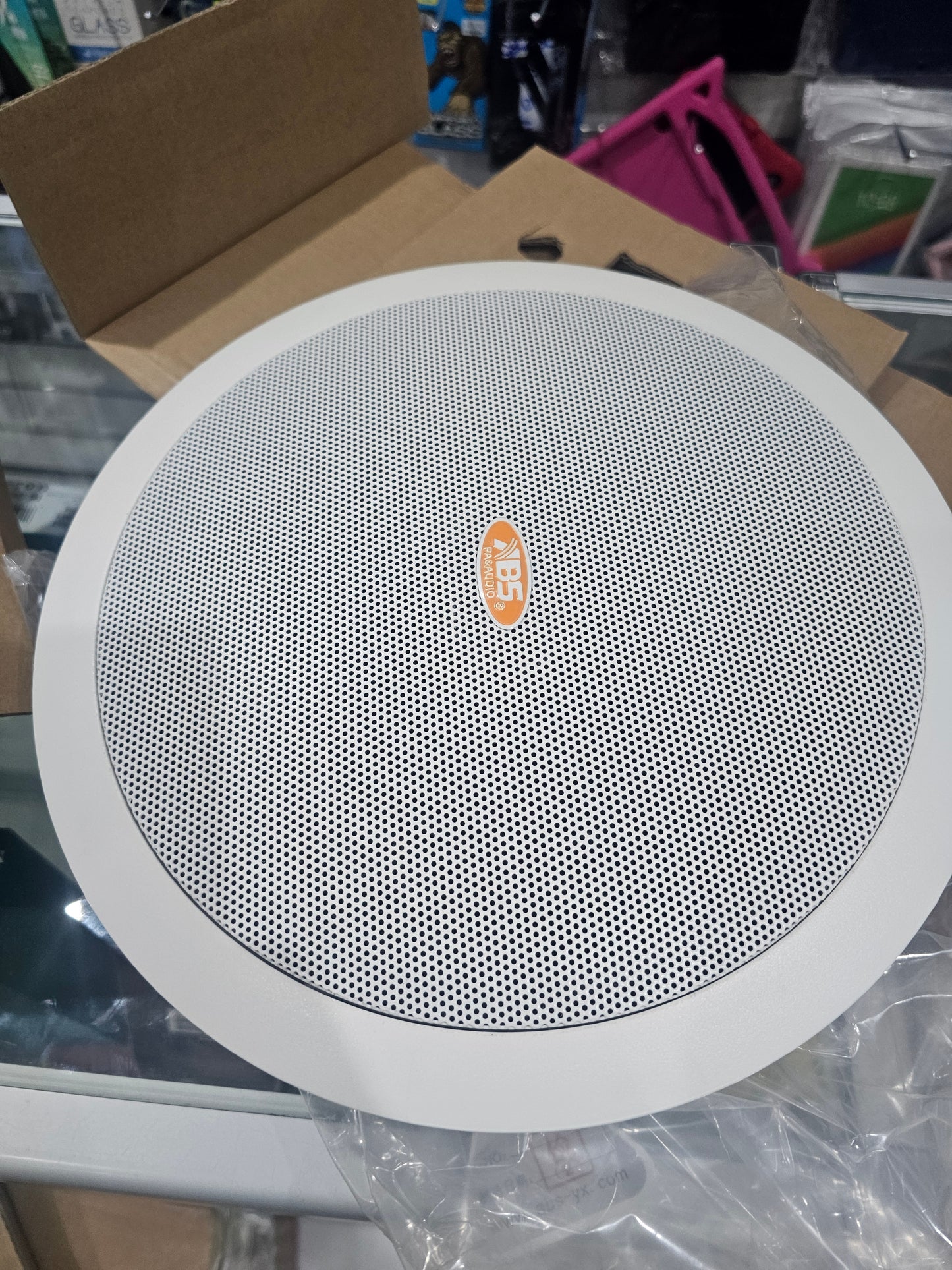 Brand New Clear Sound Ceiling Speakers 6.5 Inch 60 W with metal enclosure white