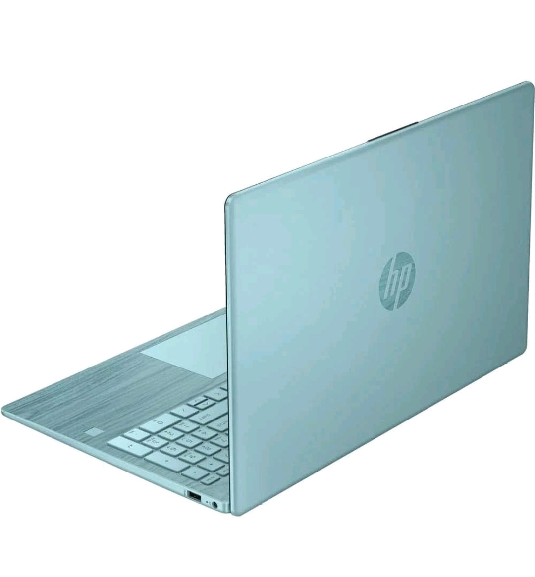 HP 15-fd0760ds 15.6in Touch Laptop Intel i3-n305 8gb 512gb SSD