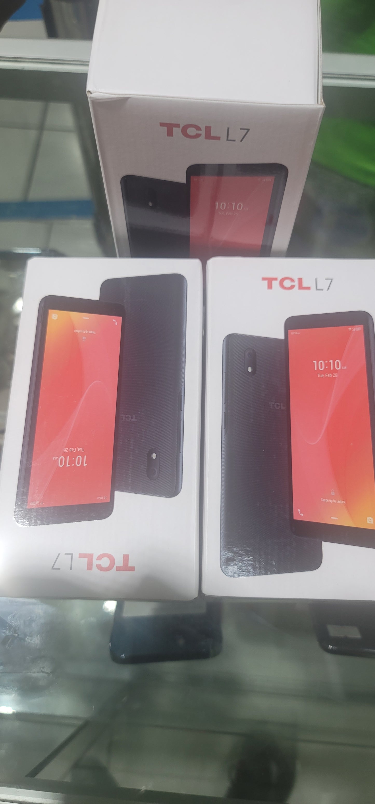 TCL l7 phone 32gb