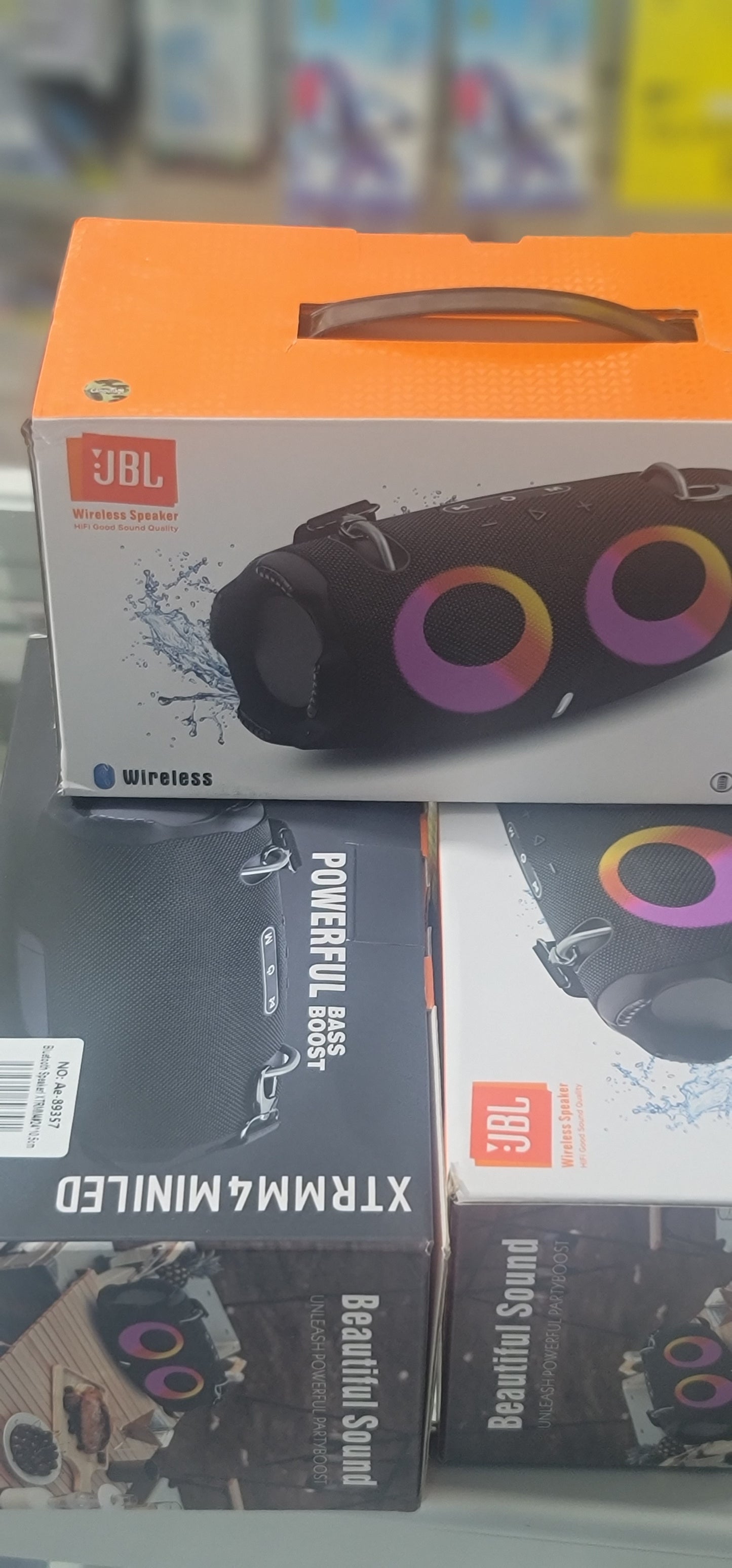Jbl xtrmm4 miniled wireless speakers