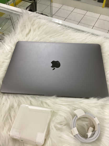 MacBook Pro M1 13.3- Inch Built-in-Retina Display