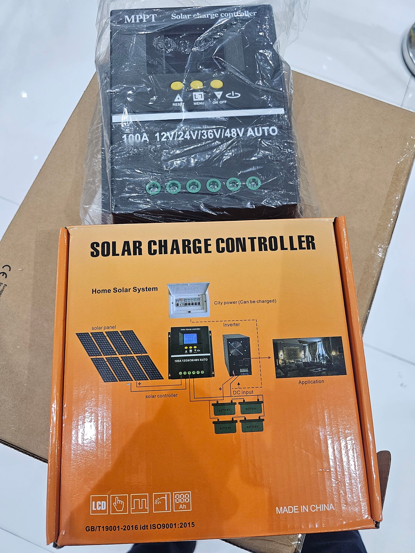 Solar charge controller 100A