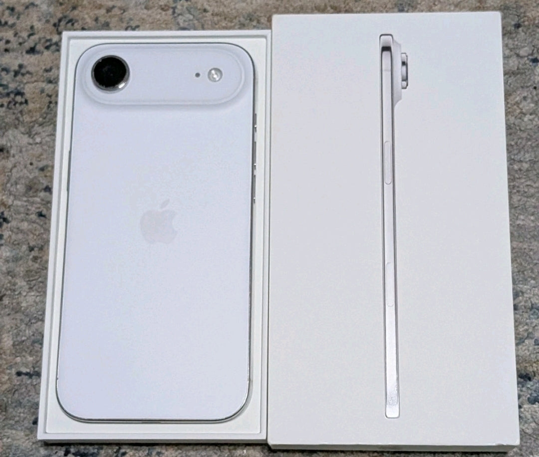 Apple iPhone Air 256GB Factory Unlocked  A3260